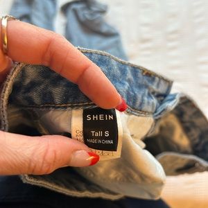 shein ripped blue mom jeans, size tall small